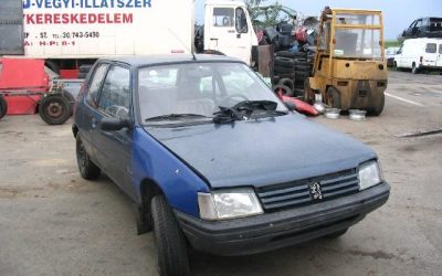 Peugeot 205