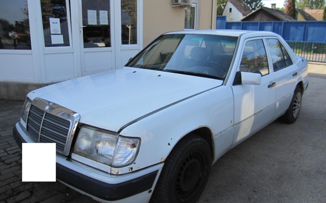 Mercedes W 124