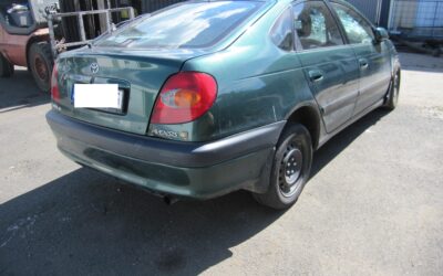 Toyota Avensis (97.07-00.06)