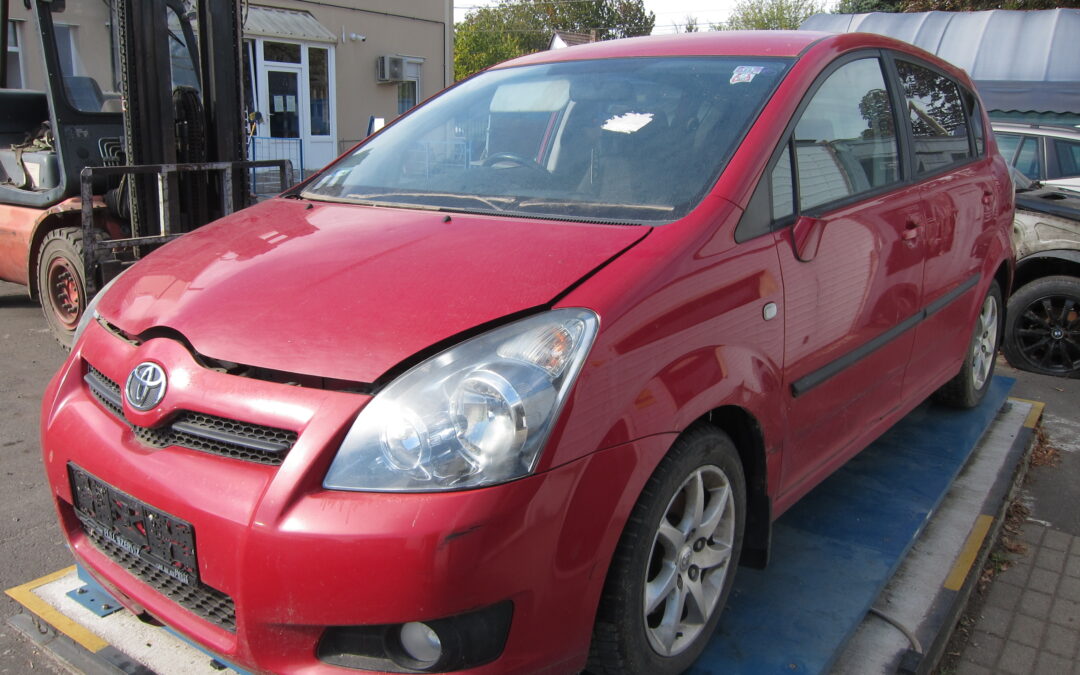 Toyota Corolla Verso (04.06-09.01)